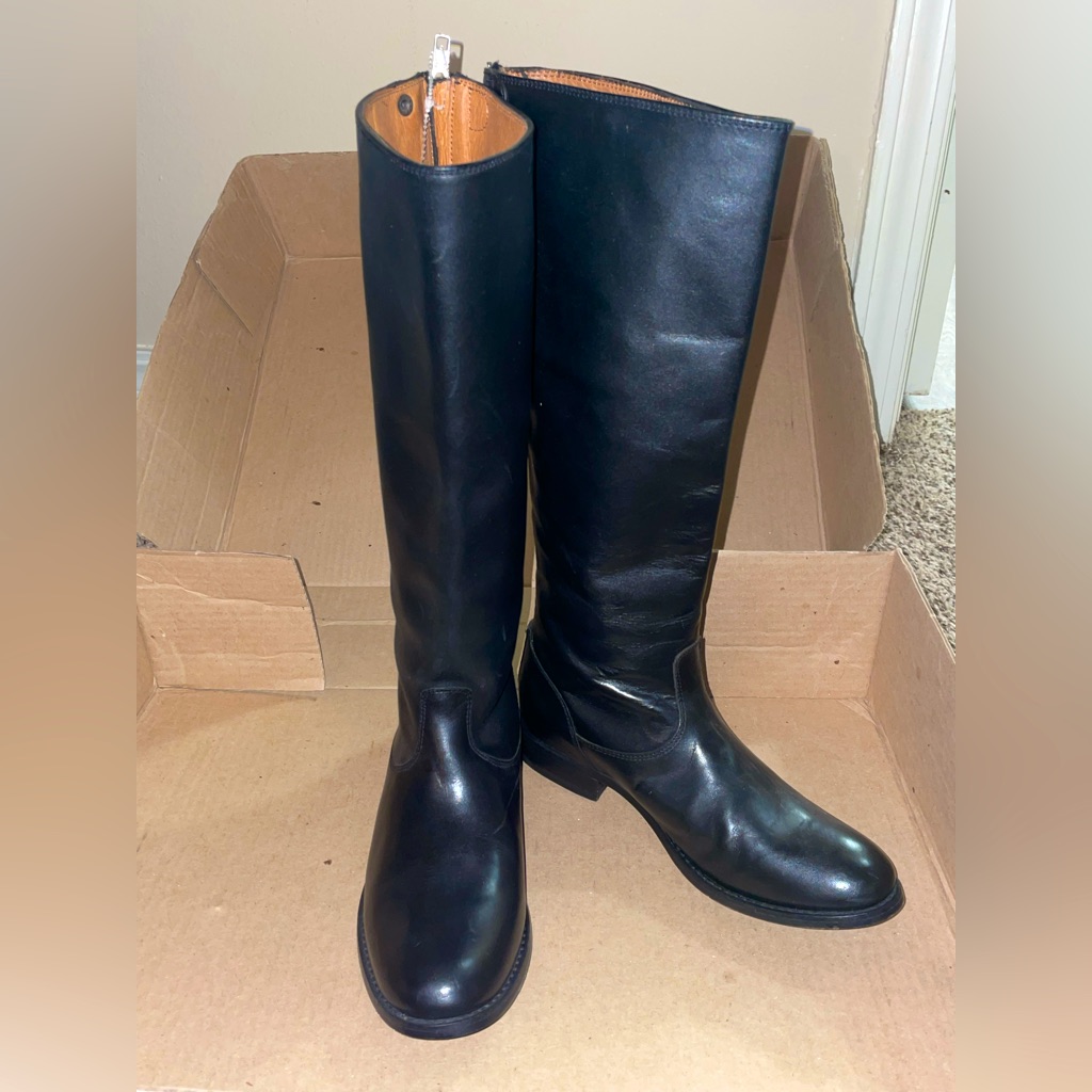 Brand New Frye Melissa Button & Zip Back Leather Boots